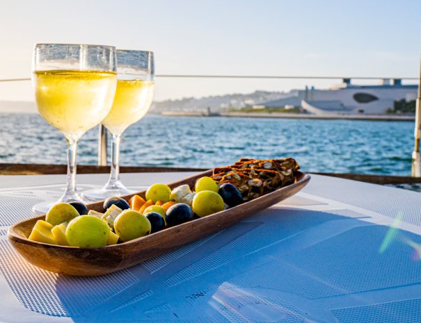 sailing-sunsets-23-w